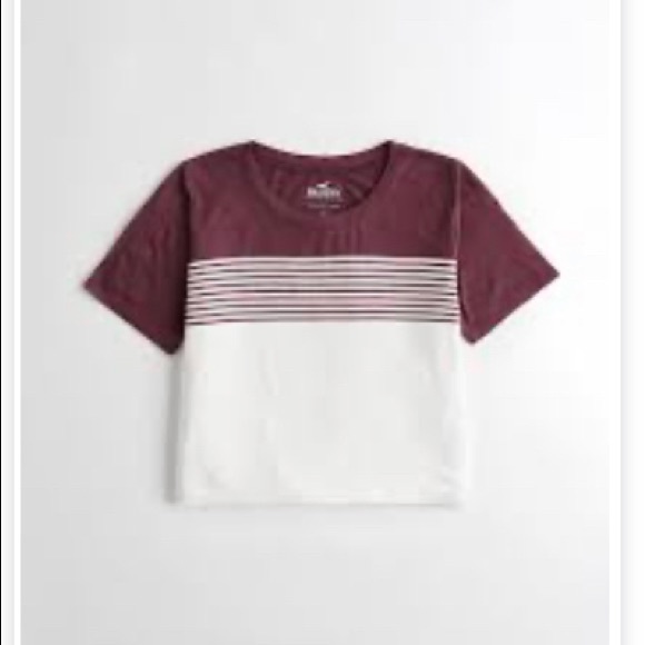 Hollister Must-Have Crop Easy T-Shirt - Picture 2 of 7